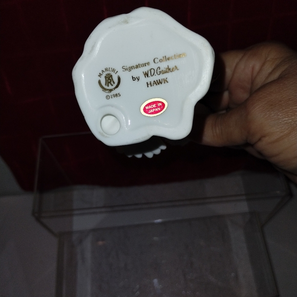 1985 Maruri Signature Collection By W.D. Gaither " Hawk " With 24k Gold Paint - Picture 12 of 13